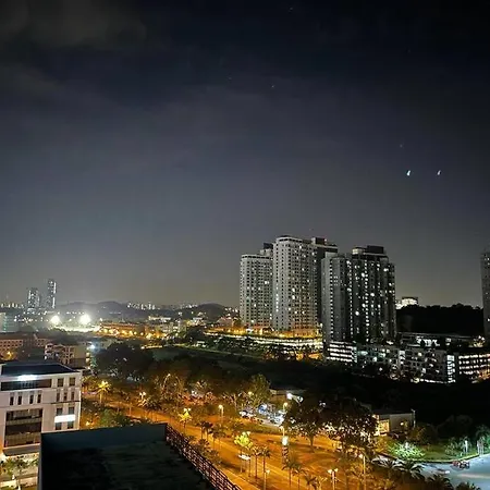 Work From Home -No Overnight Stay -9Am-6Pm -Same Day Checkout-Wi-Fi-Netflix-Parking-Pool Cyberjaya Exterior photo